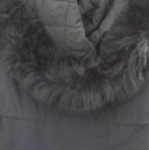 Titika Fox Moderate Parka - Picture 6 of 6